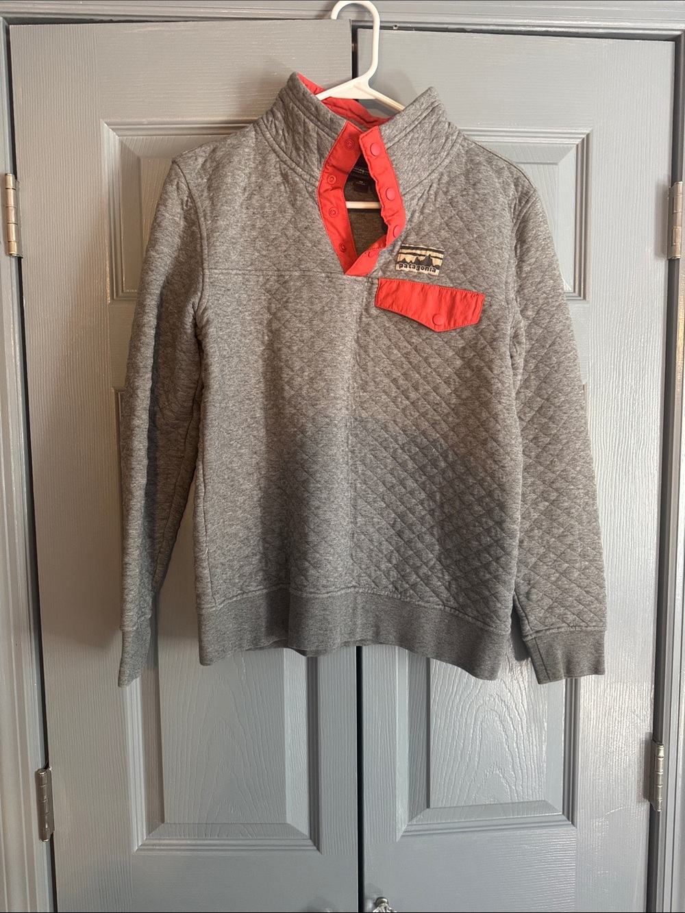 Patagonia Gray Quilted Crewneck Pullover
